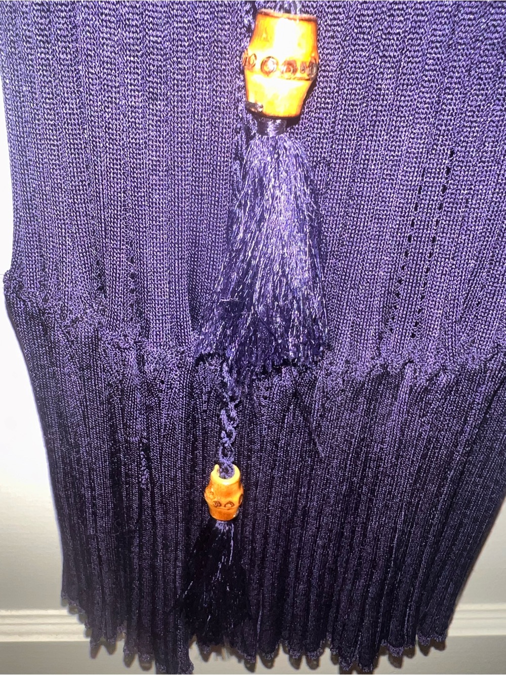 Gucci Dark Navy Ribbed Knit Top with Scalloped Neck - Picture 7 of 12